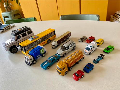 Speelgoedauto partij autootjes tonka volvo ambulance m, Kinderen en Baby's, Speelgoed | Speelgoedvoertuigen, Gebruikt, Ophalen
