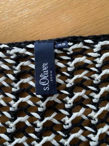 G120 s.Oliver maat S=36 trui top zwart/wit beschikbaar voor biedingen