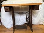 MOET VANDAAG WEG! Bureau van singer naaimachine onderstel, Antiek en Kunst, Antiek | Naaimachines, Ophalen