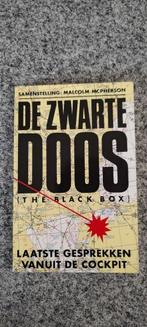 De Zwarte Doos (laatste gesprekken vanuit de cockpit), Ophalen of Verzenden, Gelezen, Nederland
