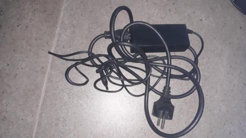 Laptop voedingen adapters opladers 3!, Hobby en Vrije tijd, Elektronica-componenten, Zo goed als nieuw, Ophalen of Verzenden
