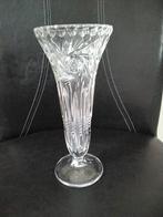 Kristal Vaas., Ophalen