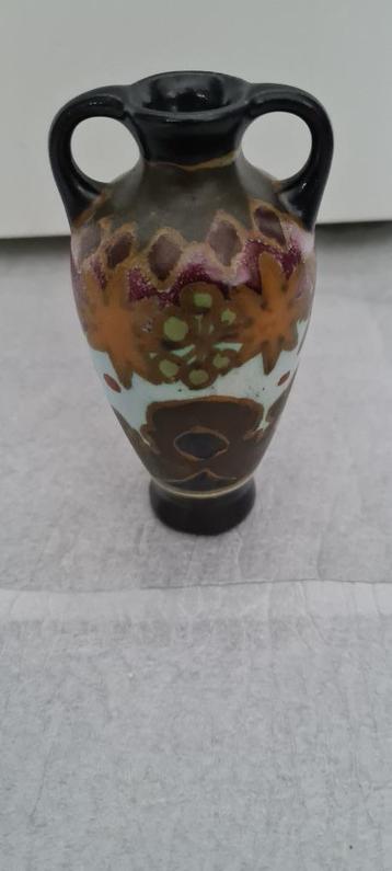 Arnhem plateel vaas beschikbaar voor biedingen