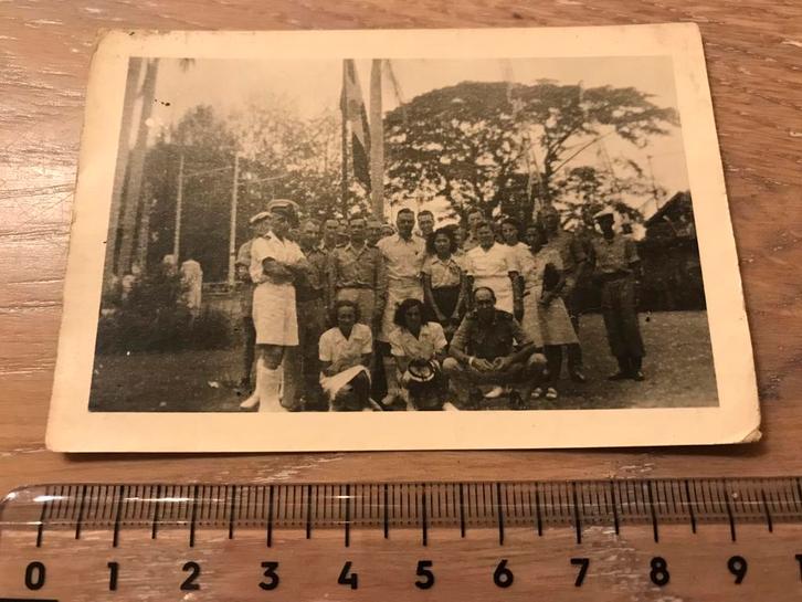 Ned. Marine personeel Indië / Nieuw Guinea WO2 Orginele Foto, Verzamelen, Militaria | Tweede Wereldoorlog, Marine, Foto of Poster