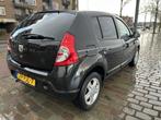 Dacia Sandero 1.2 Blackline airco apk keurige auto, Auto's, Voorwielaandrijving, Euro 5, Stof, Gebruikt