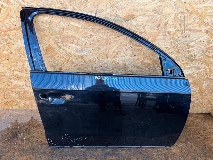 VW Passat B7 voordeur rechts, Auto-onderdelen, Carrosserie en Plaatwerk, Deur, Volkswagen, Gebruikt, Ophalen of Verzenden