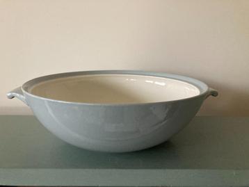 Brocante schaal - Petrus Regout beschikbaar voor biedingen
