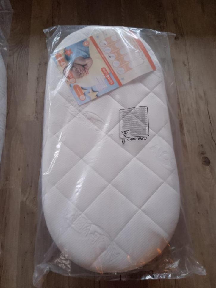 Baby Matras voor Rond Wiegje 2x, Kinderen en Baby's, Babywiegjes en Ledikanten, Nieuw, Wieg, Ophalen