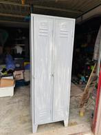 Oude Stalen Locker Kast Grey-Wash met Houten Planken, Huis en Inrichting, Kasten | Lockerkasten, Ophalen, Gebruikt