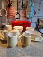 Vintage servies delen zacht geel, Ophalen