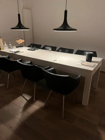 Gerard van den Berg. Set van 8 eetkamerstoelen beschikbaar voor biedingen