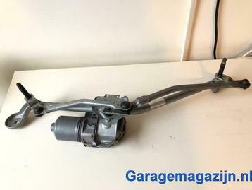 Ruitenwissermechanisme + motor Mercedes GLK SUV A2048201340 beschikbaar voor biedingen