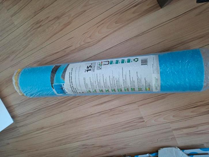Ondervloer 'Unifloor Bluefloor' nieuwe rol 15m2, Huis en Inrichting, Stoffering | Vloerbedekking, Nieuw, Overige typen, 10 tot 25 m²