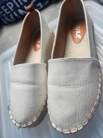 Espadrilles met plateauzool, crèmekleur, maat 37 beschikbaar voor biedingen
