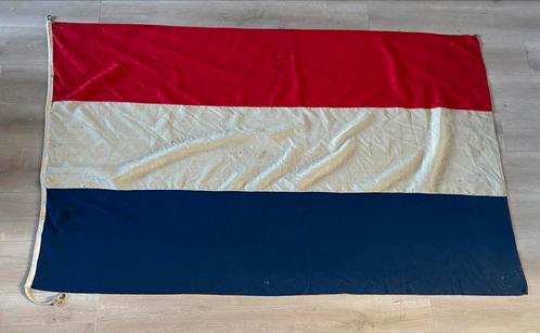 Nederlandse vlag 200 x 120 cm, Verzamelen, Militaria | Tweede Wereldoorlog, Landmacht, Nederland, Ophalen of Verzenden