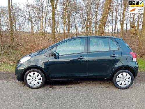 Toyota Yaris 1.3 VVTi Aspiration, Auto's, Toyota, Bedrijf, Te koop, Yaris, ABS, Airbags, Airconditioning, Centrale vergrendeling