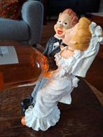 Bruidspaar beeld 26 cm flessenhouder, Verzamelen, Beelden en Beeldjes, Ophalen of Verzenden, Zo goed als nieuw, Mens