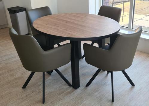 Eettafel + stoelen, Huis en Inrichting, Tafels | Eettafels, Nieuw, 100 tot 150 cm, 100 tot 150 cm, Vier personen, Ovaal, Overige houtsoorten