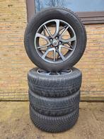 17" originele lichtmetalen velgen Toyota Rav4 + Winterbanden, Ophalen, Gebruikt, Banden en Velgen, 17 inch