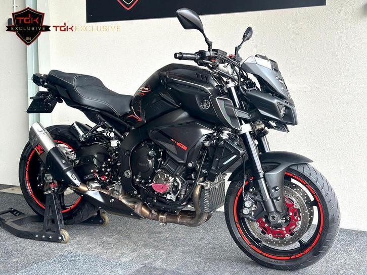 YAMAHA MT-10 ABS TC AKRAPOVIC 2016 09 07 MT10, Motoren, Motoren | Yamaha, Bedrijf, Naked bike, meer dan 35 kW, 4 cilinders, Motorrijbewijs A