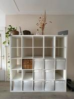 Witte Boekenkast met 25 Vakken kallax, Huis en Inrichting, Ophalen, Met plank(en), Kunststof, Gebruikt