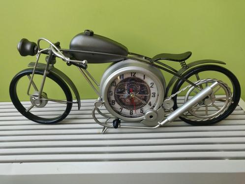 klok moto, Antiek en Kunst, Antiek | Klokken, Ophalen of Verzenden