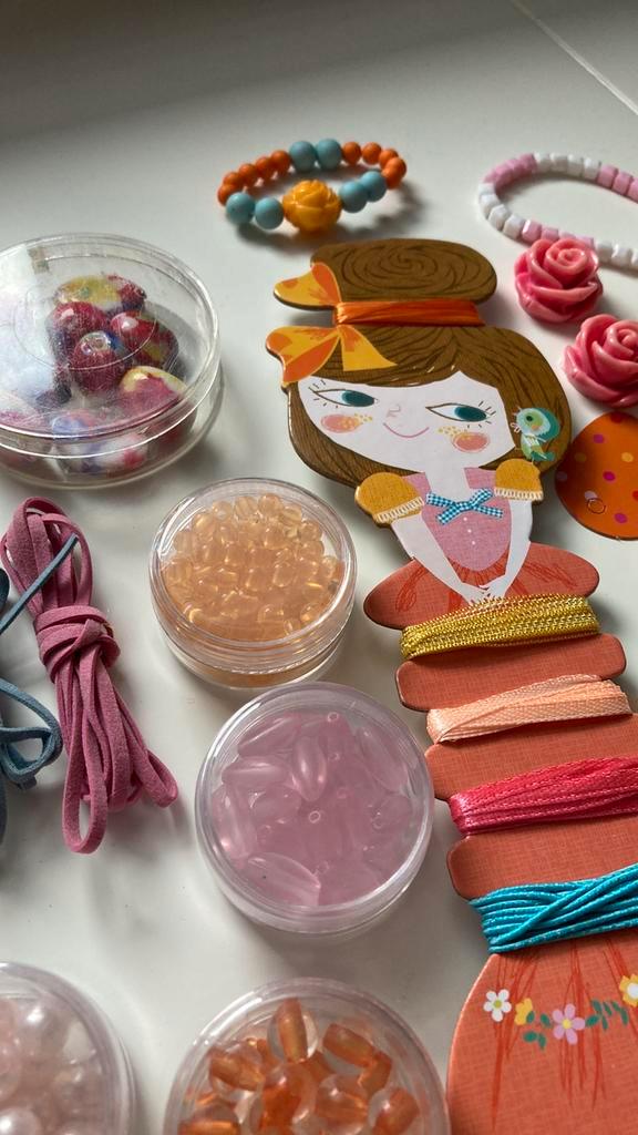 Djeco - knutsel pakket, Hobby en Vrije tijd, Knutselen, Zo goed als nieuw, Materiaal, Ophalen of Verzenden