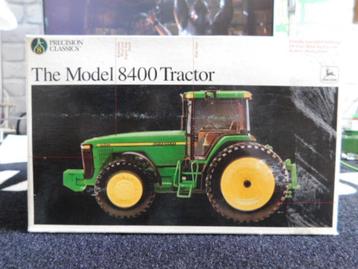 1/32 Ertl Precision Classics #8 John Deere 8400, 2e Versie beschikbaar voor biedingen
