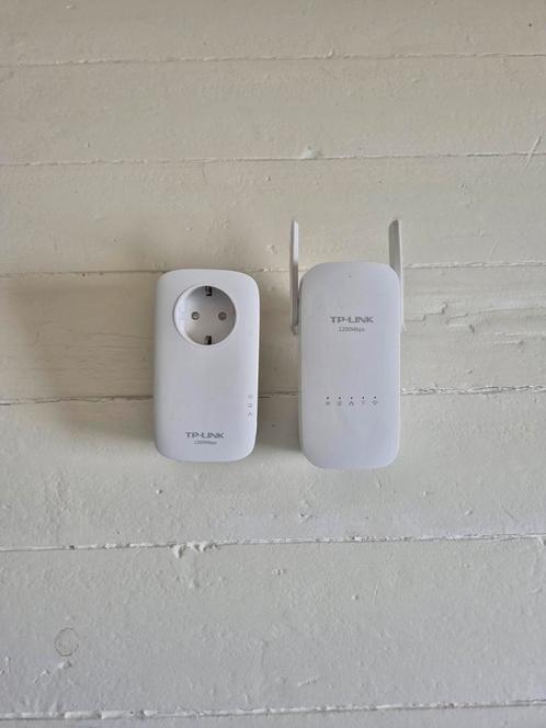 TP-LINK powerline adapter, Computers en Software, WiFi-versterkers, Zo goed als nieuw, Ophalen of Verzenden