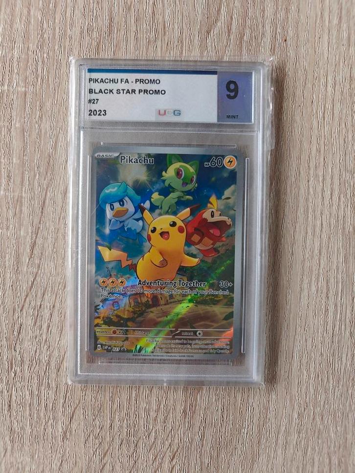 Pikachu FA Promo - Black Star #27 (UGC 9), Hobby en Vrije tijd, Verzamelkaartspellen | Pokémon, Nieuw, Losse kaart, Foil, Ophalen of Verzenden