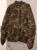 Bomber Jack camo, Ophalen, Maat 56/58 (XL), Bershka, Gedragen
