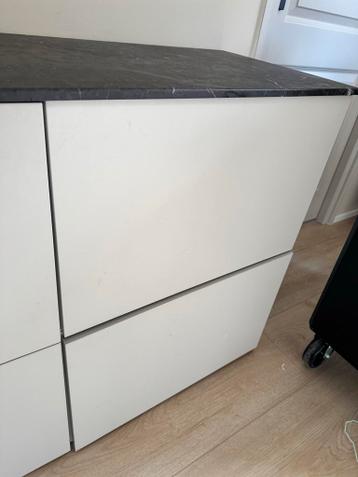 Gratis IKEA Besta - afbeelding 3