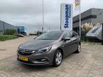 Opel ASTRA 1.4 T Online Ed, Clima Cruise Stoel/verw. Navi Bl, Auto's, Origineel Nederlands, Te koop, Zilver of Grijs, 1403 kg