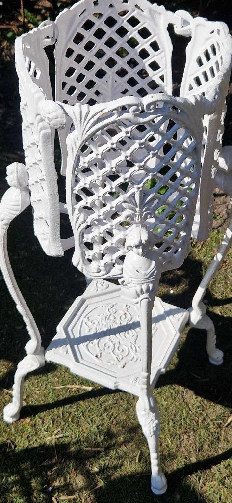 Gietijzeren planten pothouder op standaard (brocante), Tuin en Terras, Tuinwanddecoratie, Gebruikt, Ophalen of Verzenden