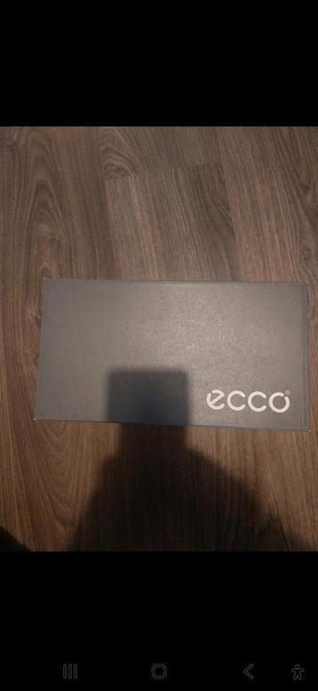 Echo schoenen beschikbaar voor biedingen