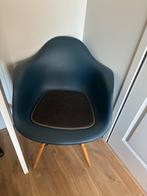 Eames daw replica tegen elk aannemelijk bod, Huis en Inrichting, Stoelen, Ophalen, Blauw, Zo goed als nieuw, Vintage, deens, scandinavisch, industrieel, hotel chique