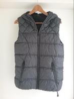 Te koop zgan Non Grada Truien / Vesten maat M / S / XS, Ophalen of Verzenden, Jongen