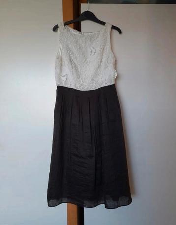 Monsoon Zwart Crème Kant Jurk Maat 40 beschikbaar voor biedingen