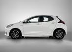 Toyota Yaris 1.5 Hybrid Dynamic (bj 2021, automaat), Auto's, 12 maanden, Gebruikt, Wit, 1490 cc