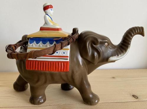 Theepot - Olifant MOSA. Art Deco porselein. Antiek, Antiek en Kunst, Antiek | Porselein, Ophalen of Verzenden