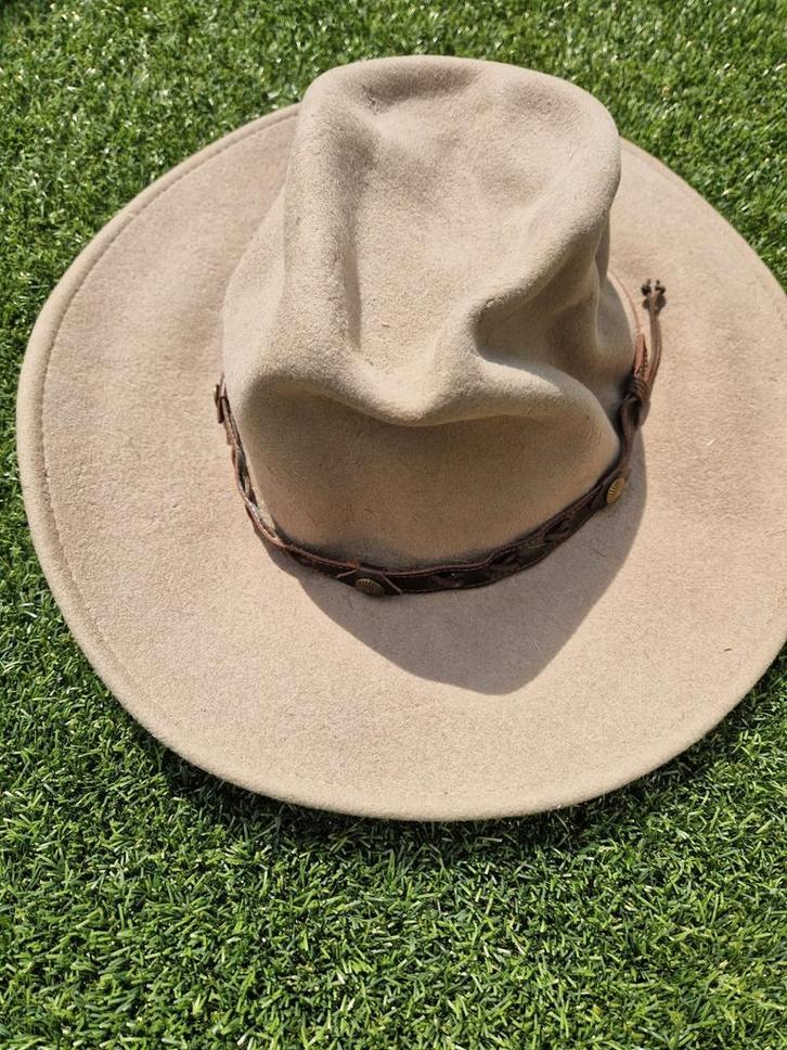 Country western hoed beige  in maat small medium, Kleding | Heren, Hoeden en Petten, Gedragen, Hoed, Ophalen of Verzenden