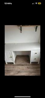 Hemnes ikea bureau, Huis en Inrichting, Bureaus, Ophalen, Zo goed als nieuw, Bureau