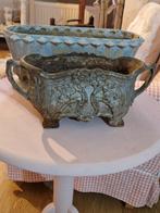 2 gietijzeren jardenieres, Ophalen of Verzenden