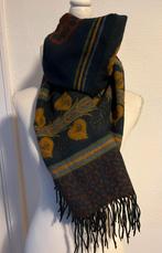 Lekkere warme sjaal, mooie kleurtjes en dessin, Ophalen of Verzenden, Zo goed als nieuw, Sjaal