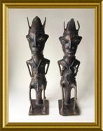 Twee Afrikaanse bronzen vruchtbaarheids beelden, Ophalen of Verzenden