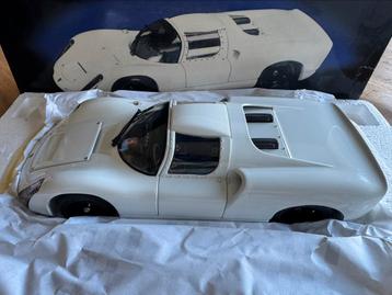 EXOTO/MOTORBOX Porsche 910 1/18 beschikbaar voor biedingen