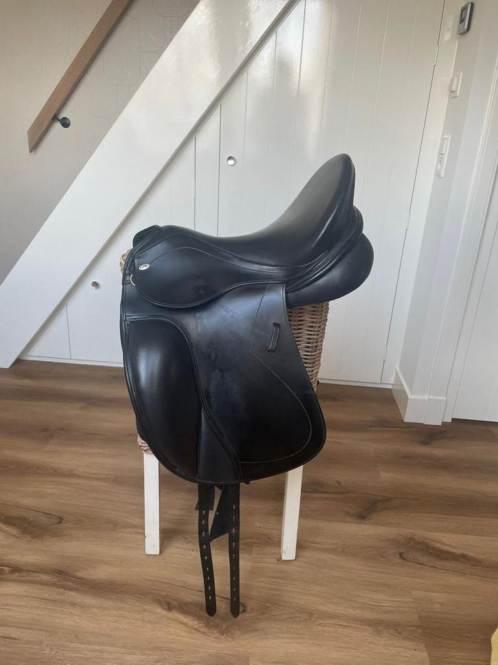 KenTaur zadel te koop 17 inch., Dieren en Toebehoren, Paarden en Pony's | Zadels, Gebruikt, Dressuur, Ophalen of Verzenden