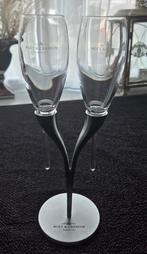 Moët & Chandon Champagne Glazen in Houder, Glas of Glazen, Ophalen of Verzenden, Effen, Glas