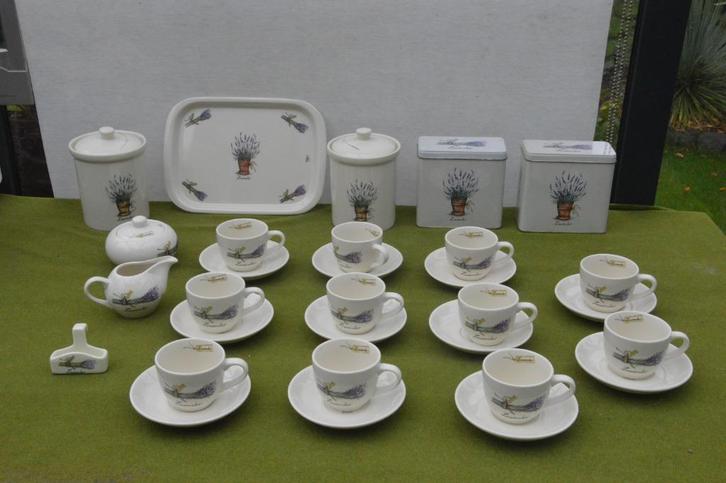 Jet ter Steege Koffie en thee Servies Lavender / Lavendel, Huis en Inrichting, Keuken | Servies, Zo goed als nieuw, Compleet servies