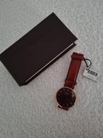 Nieuw!! een Daniel wellington herenhorloge., Sieraden, Tassen en Uiterlijk, Horloges | Heren, Ophalen of Verzenden, Nieuw, Leer